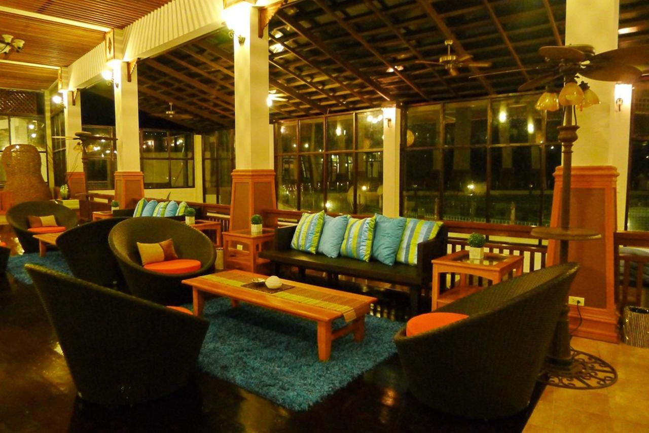 Pearl Laguna 4*
