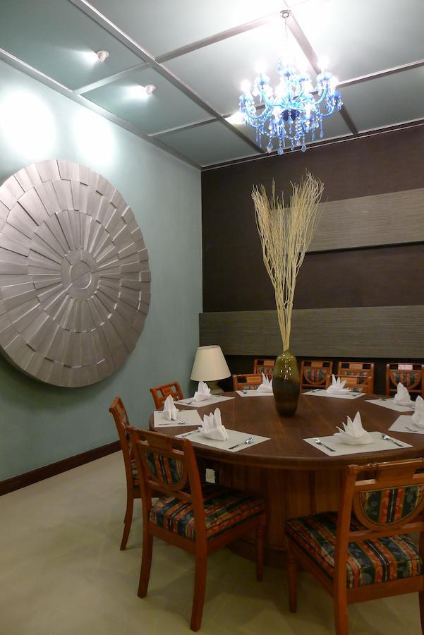 Pearl Laguna 4*